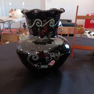 CLAY VASE WITH HAND PAINTED GECKOS AND HAND PAINTED FIGURE ON WALL HANGING
