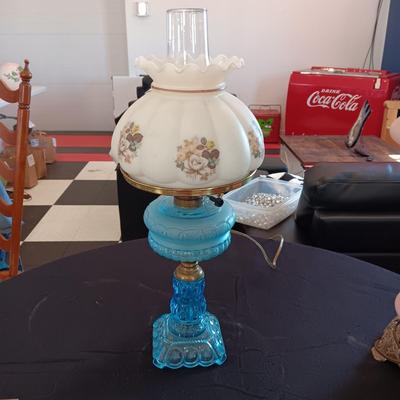 PRETTY BLUE GLASS GLOBE LAMP