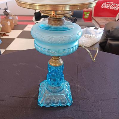 PRETTY BLUE GLASS GLOBE LAMP
