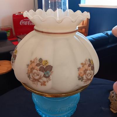 PRETTY BLUE GLASS GLOBE LAMP