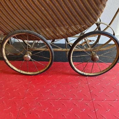 ANTIQUE WICKER DOLL CARRIAGE