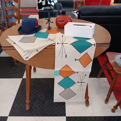 RETRO MATERIAL TABLE RUNNERS, 2 NEW KLEENEX BOXES, IRON WALL HOOK AND A FELT FEDORA