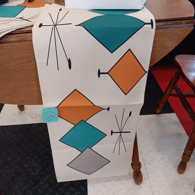RETRO MATERIAL TABLE RUNNERS, 2 NEW KLEENEX BOXES, IRON WALL HOOK AND A FELT FEDORA