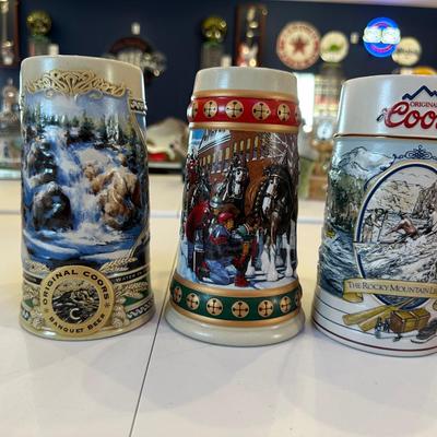 BUDWEISER & COORS MUGS