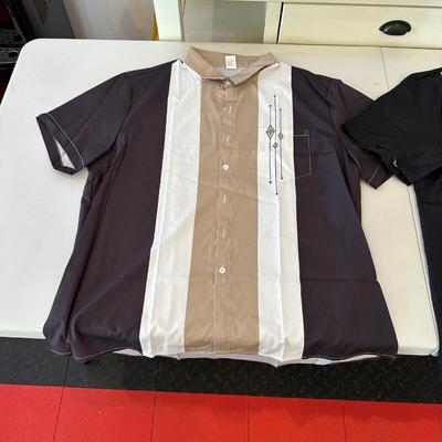 2 MEN'S NEW SHIRTS XL