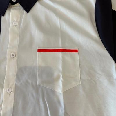 NEW MEN'S SHIRT 4XL AND A BEANIE