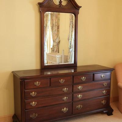 American Drew Ten Drawer Chest of Drawers