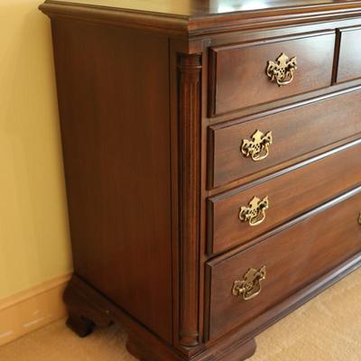American Drew Ten Drawer Chest of Drawers