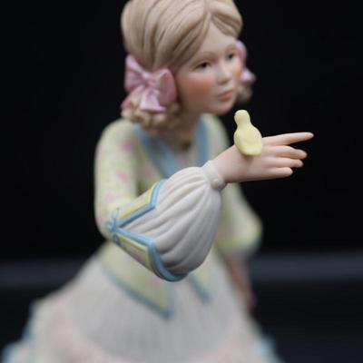 CYBIS Fine Porcelain Sculpture with Book Included