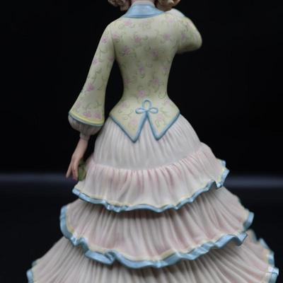 CYBIS Fine Porcelain Sculpture with Book Included