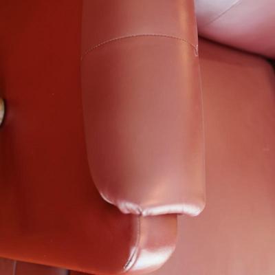 LA-Z-BOY Burgundy Recliner