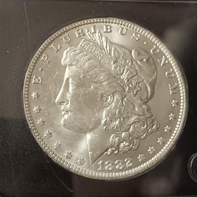 1882 UNC MORGAN SILVER DOLLAR