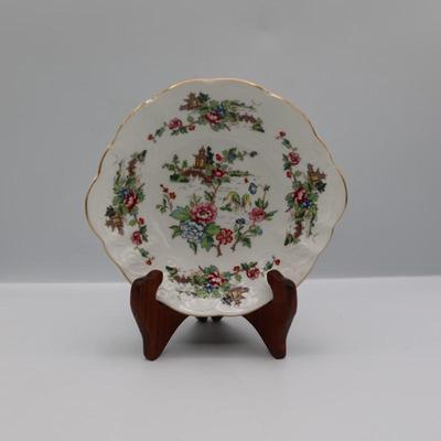Two Small Crown Staffordshire 'Pagoda' Bone China Dishes (2)