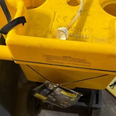Kaivac cleaning machine