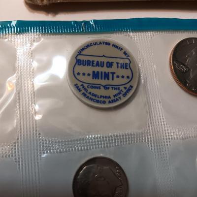 1969 PA AND DENVER MINT PROOF SETS