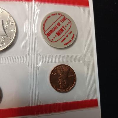 1969 PA AND DENVER MINT PROOF SETS