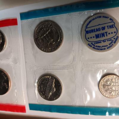 1969 PA AND DENVER MINT PROOF SETS
