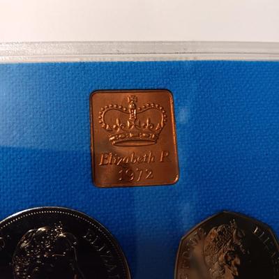 2 CANADIAN COINS PROOF SETS