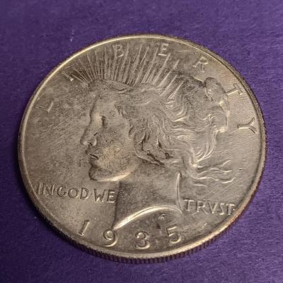 1935 PEACE SILVER DOLLAR