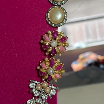 Assorted pearl clip on earrings