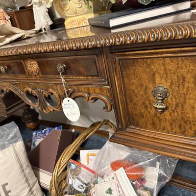 Lot 5: Beautiful Vanity, Linens & More
