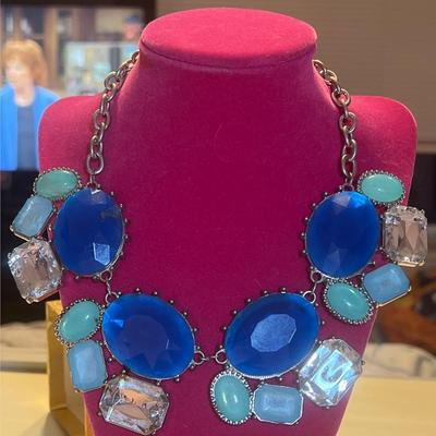 Silver toned blue jeweled necklace