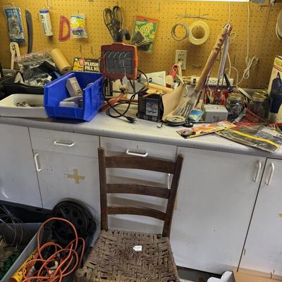 Lot 17: Garage / Far left wall selection