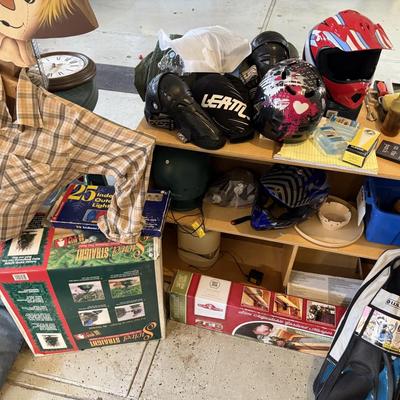 Lot 18: Garage Center Selection