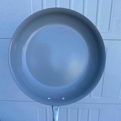 D - Tramontina 3-pack Hard Anodized Aluminum Ceramic Nonstick Fry Pan Set