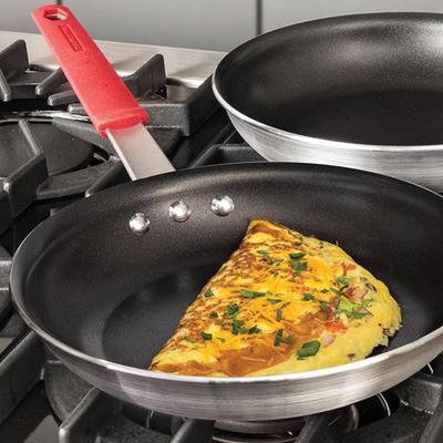 Tramontina Professional 10-Inch Non Stick Frying Pan, Heavy-Gauge Aluminum Skillet with Reinforced Nonstick Coating, Red Handle,...