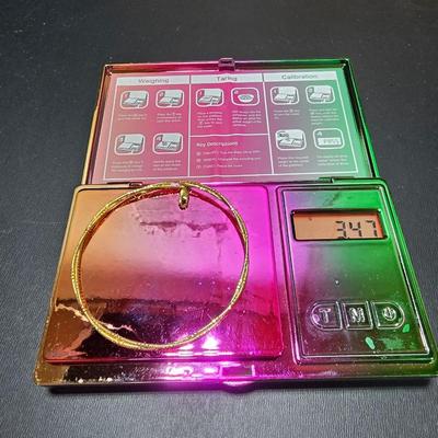 14kt marked Necklace