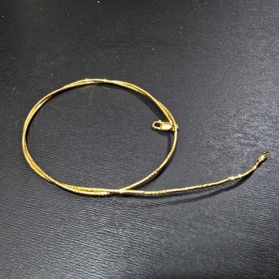 14kt marked Necklace