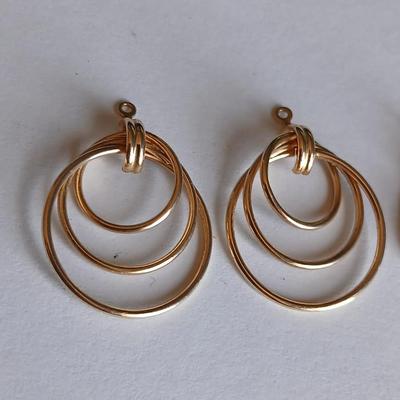 A pair of 14k Earrings with no posts / hooks and a beautiful necklace pendant
