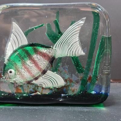 Murano style glass Fish / aquarium paperweight