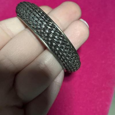 Thick silver bangle
