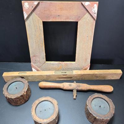 Antique wooden frame with T handle, Wood level and three candle holders