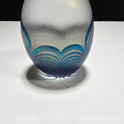 Decorative Glass Egg shaped paperweights