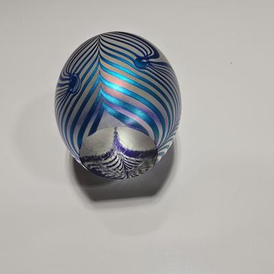 Decorative Glass Egg shaped paperweights