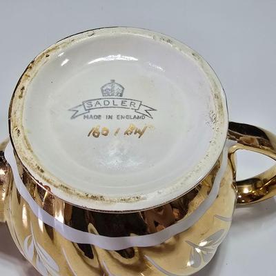 Vintage Sadler Swirl Gold Teapot White Leaf Design Made in England Numbered on base