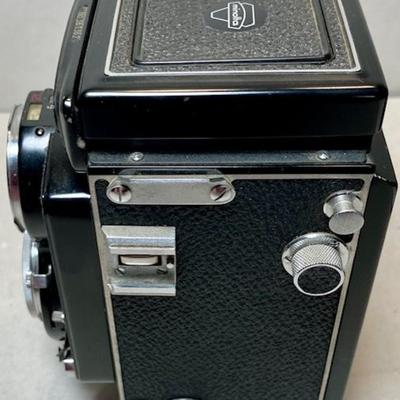 Minolta Auto Cord Medium Format TLR Camera