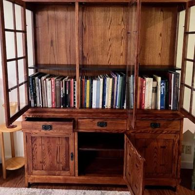 Shin-Lee Mission China Hutch