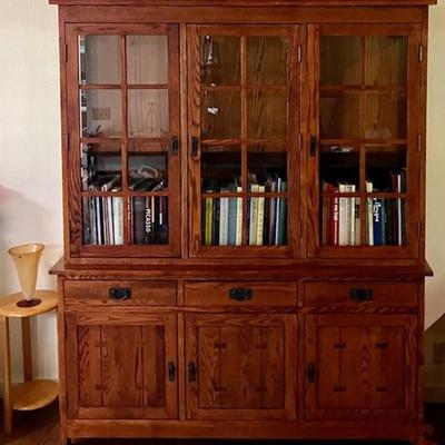 Shin-Lee Mission China Hutch