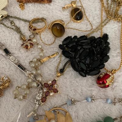 Costume Jewelry Lot