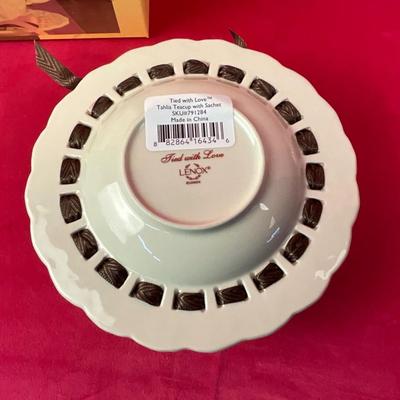 Lot A 483 Lenox “Tied with Love” Thalia Teacup & Saucer NEW