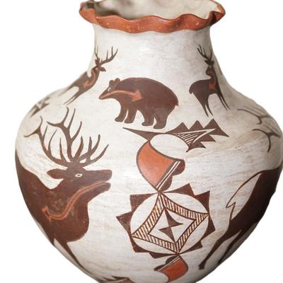 ACOMA PUEBLO VESSEL HAND CRAFT & DECORATED 11" - SIGNED M. ANTONI0