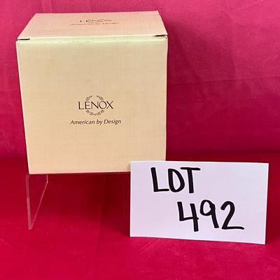 Lot A 492 Lenox American By Design Square Music Box NEW 2.75”