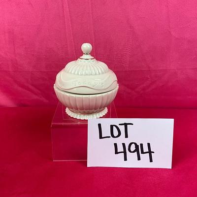 Lot A 494 Lenox Vintage Picture”Memories” Musical Sentiment Box NEW