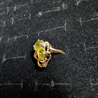 14K Gold Diamond Peridot Ring