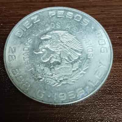MEXICAN SILVER DOLLAR 10 PESOS HIDALGO