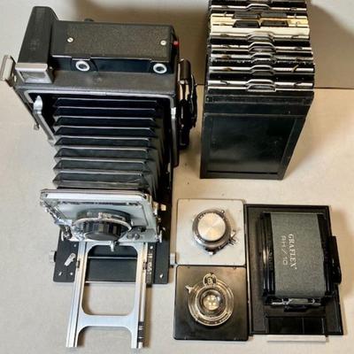 Graflex Crown Graphic Camera With Accessories
